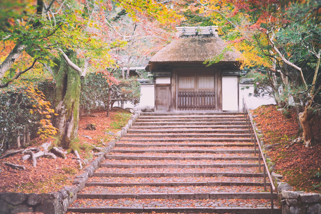 Hilltop temple, Philosopher's Path, Kyoto, Japan